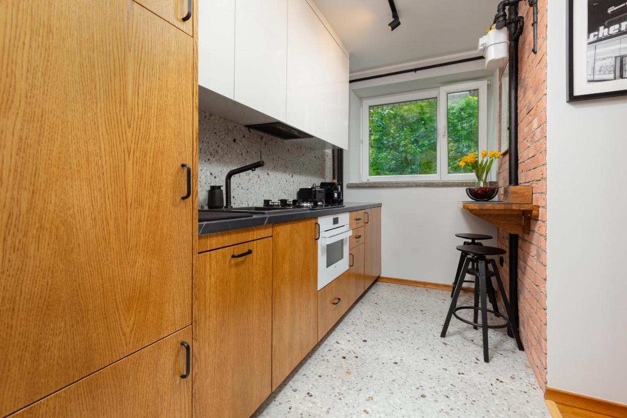 Central Apartment Solec Wilanowska By Noclegi Renters Warsaw Ngoại thất bức ảnh